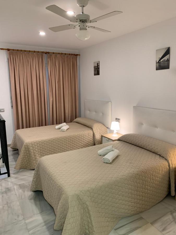 Apartamentos Las Rosas De Capistrano Nerja Ngoại thất bức ảnh